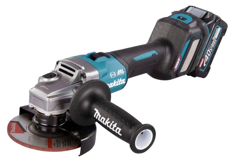 משחזת זווית נטענת 5 מנוע BL מתח 40V הכוללת 2 סוללות 40 אמפר ומטען מהיר חכם דגם MAKITA GA023GM203